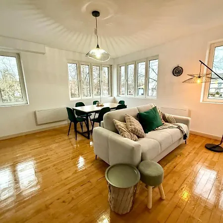 Au Coeur Du Vignoble 아파트